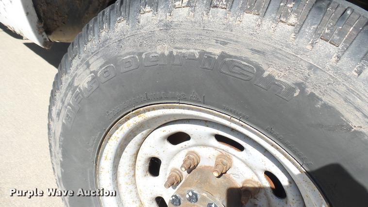 image for item DA7873 2003 Ford F250 Super Duty Crew Cab pickup truck