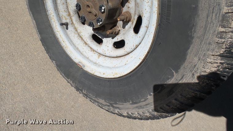 image for item DA7873 2003 Ford F250 Super Duty Crew Cab pickup truck