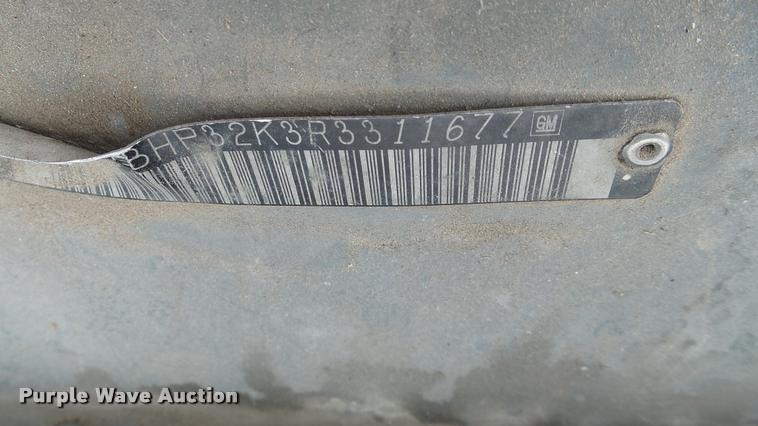 image for item DA7875 1994 Chevrolet P30 delivery truck