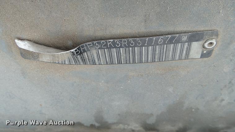 image for item DA7875 1994 Chevrolet P30 delivery truck