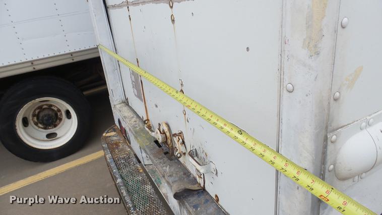 image for item DA7875 1994 Chevrolet P30 delivery truck