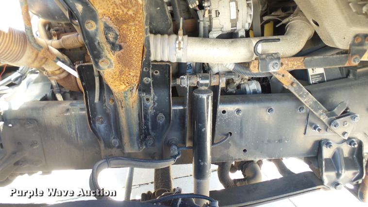 image for item DA7878 2004 Freightliner FC80 box truck