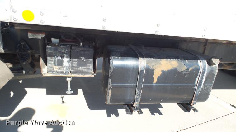 image for item DA7879 2004 Freightliner FC80 box truck