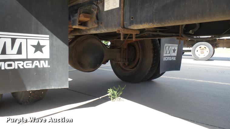 image for item DA7879 2004 Freightliner FC80 box truck