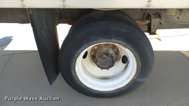 image for item DA7879 2004 Freightliner FC80 box truck