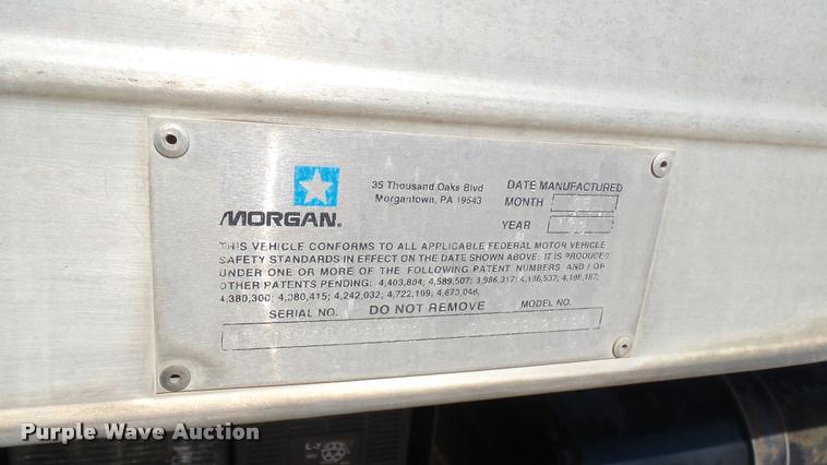 image for item DA7879 2004 Freightliner FC80 box truck