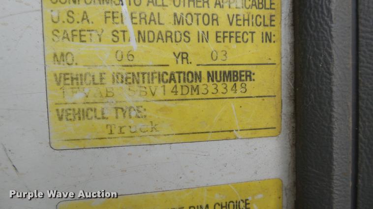 image for item DA7880 2004 Freightliner FC80 box truck