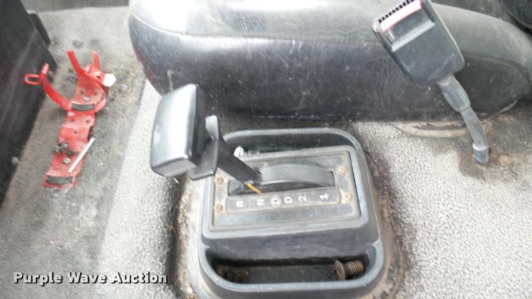 image for item DA7880 2004 Freightliner FC80 box truck