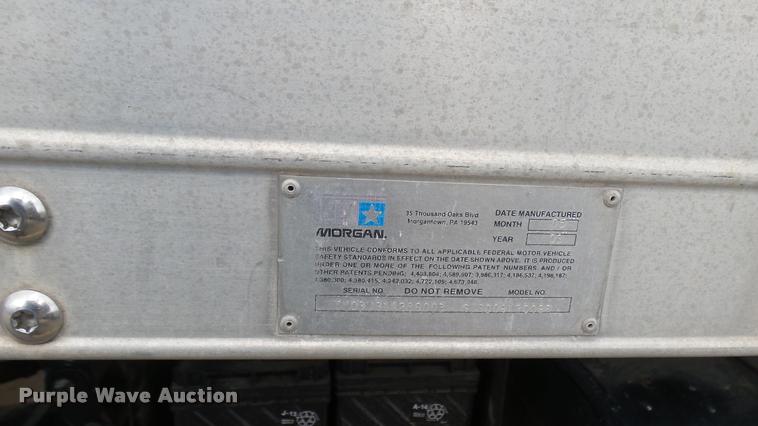 image for item DA7880 2004 Freightliner FC80 box truck