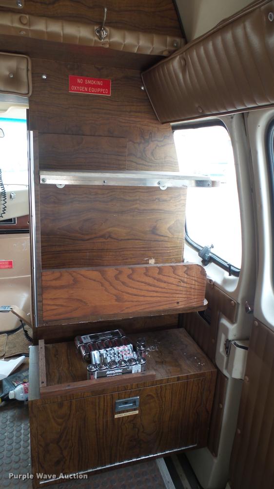 image for item DA7891 1984 Ford Econoline E350 Super Collins ambulance