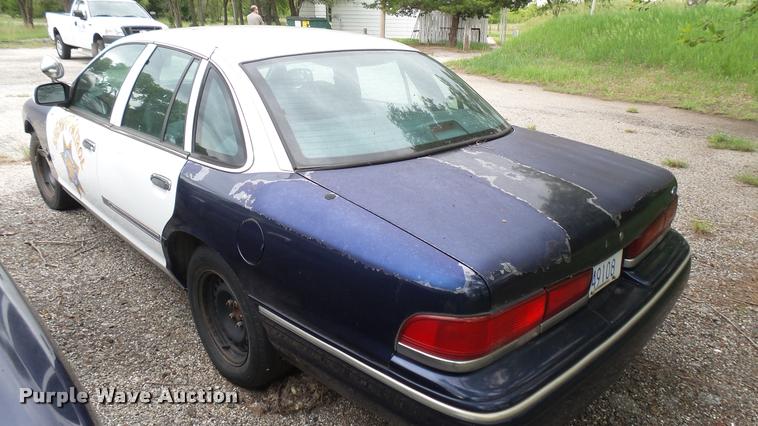 image for item DA7894 1997 Ford Crown Victoria Police Interceptor