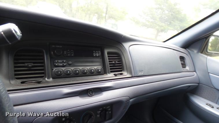 image for item DA7894 1997 Ford Crown Victoria Police Interceptor