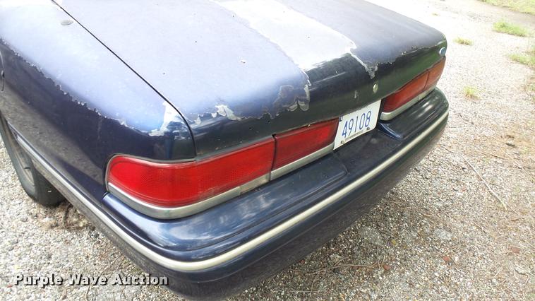 image for item DA7894 1997 Ford Crown Victoria Police Interceptor