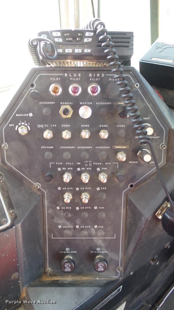 image for item DA7900 2000 Freightliner FS65 school bus