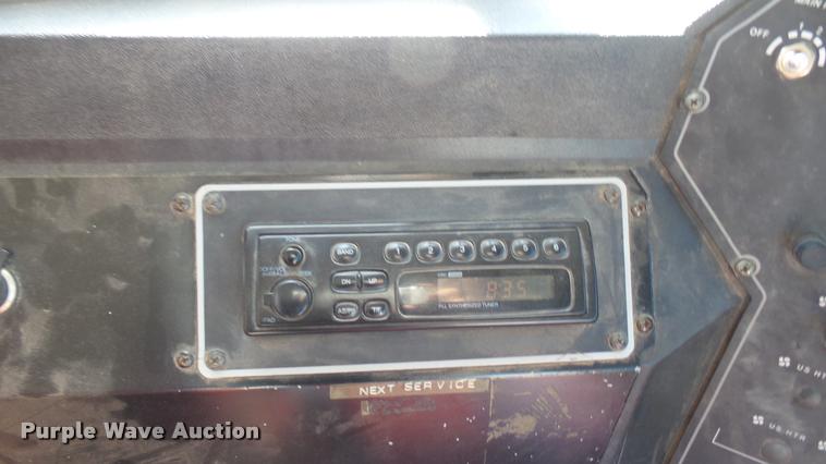 image for item DA7900 2000 Freightliner FS65 school bus