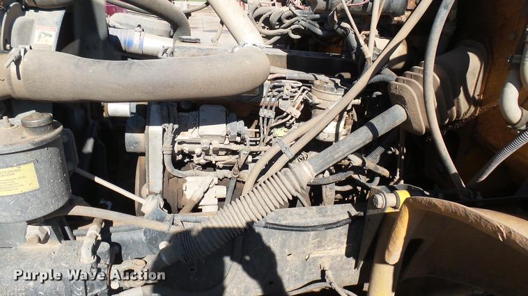 image for item DA7900 2000 Freightliner FS65 school bus