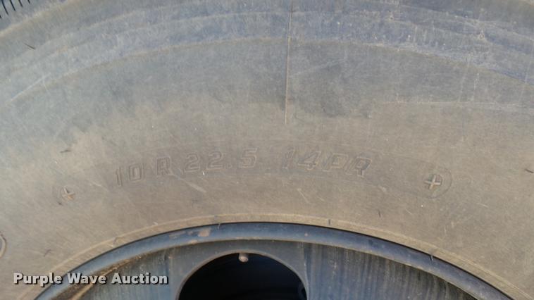 image for item DA7900 2000 Freightliner FS65 school bus