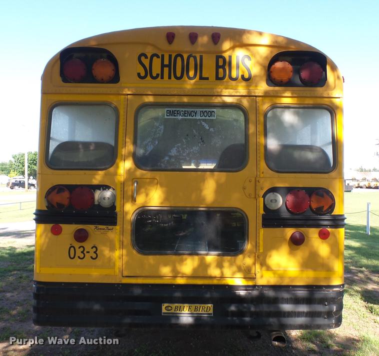image for item DA7905 2003 International 3800 school bus