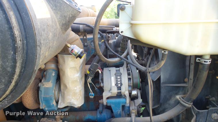 image for item DA7905 2003 International 3800 school bus