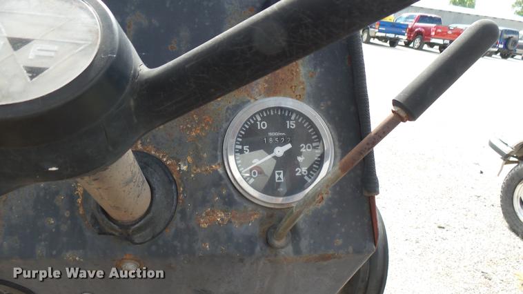 image for item DA7913 Massey-Ferguson 270 tractor