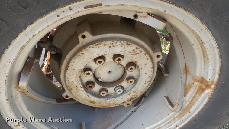 image for item DA7913 Massey-Ferguson 270 tractor