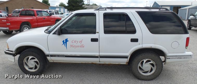 image for item DA7914 1997 Chevrolet Blazer SUV