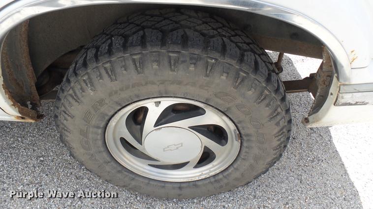 image for item DA7914 1997 Chevrolet Blazer SUV