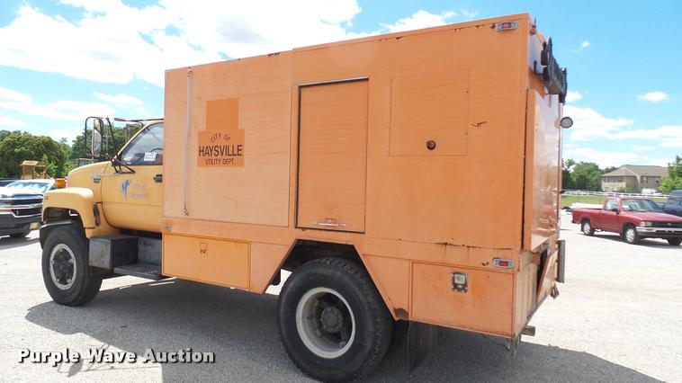 image for item DA7920 1992 GMC TopKick sewer jetter truck