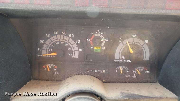 image for item DA7920 1992 GMC TopKick sewer jetter truck