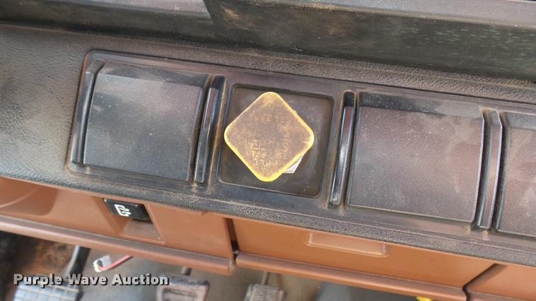 image for item DA7920 1992 GMC TopKick sewer jetter truck