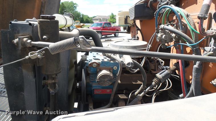 image for item DA7920 1992 GMC TopKick sewer jetter truck