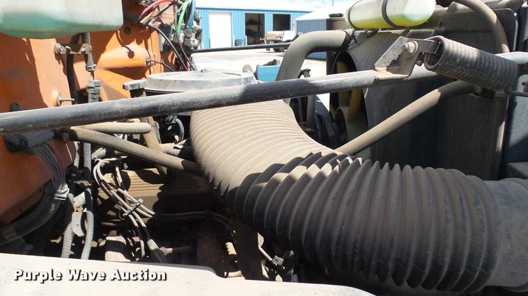 image for item DA7920 1992 GMC TopKick sewer jetter truck