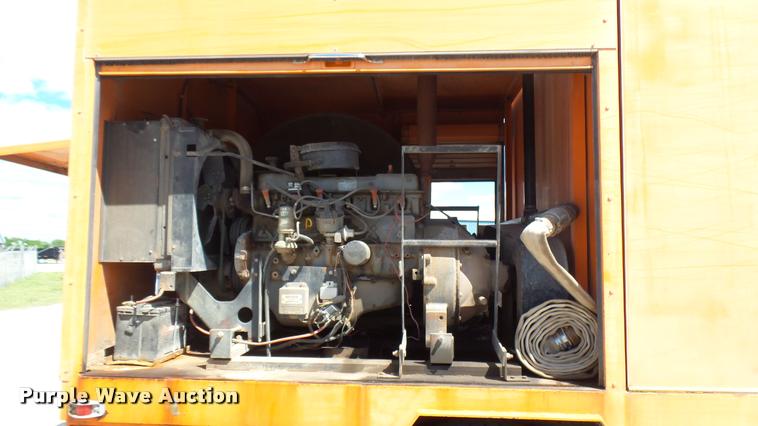 image for item DA7920 1992 GMC TopKick sewer jetter truck