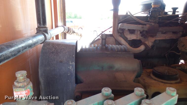 image for item DA7920 1992 GMC TopKick sewer jetter truck