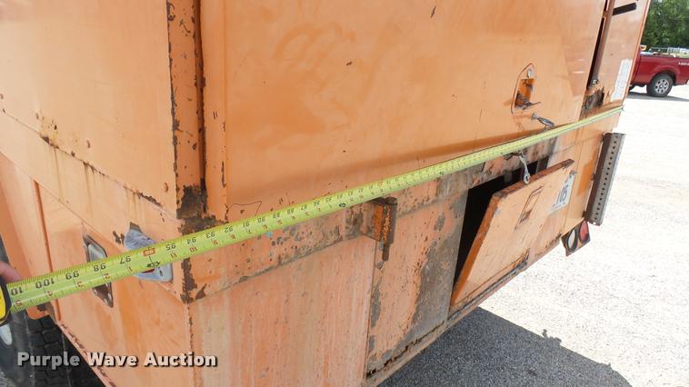 image for item DA7920 1992 GMC TopKick sewer jetter truck