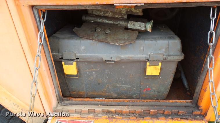 image for item DA7920 1992 GMC TopKick sewer jetter truck