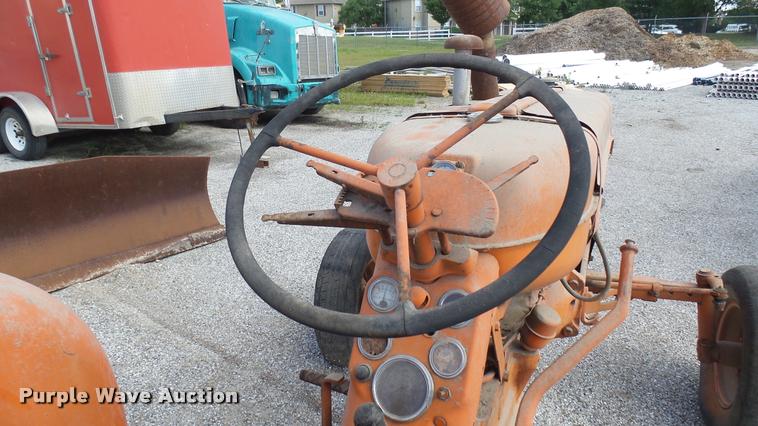 image for item DA7921 1954 Allis Chalmers D14 tractor