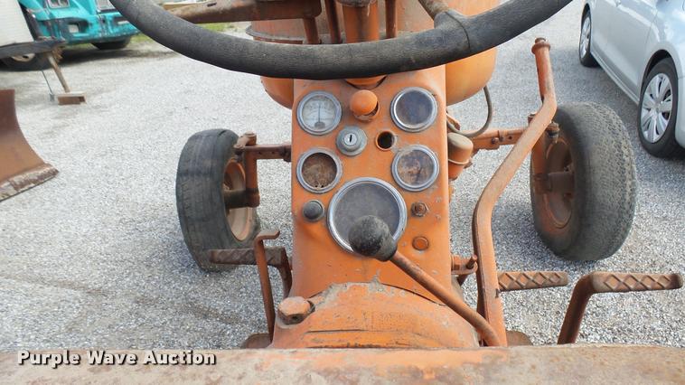 image for item DA7921 1954 Allis Chalmers D14 tractor