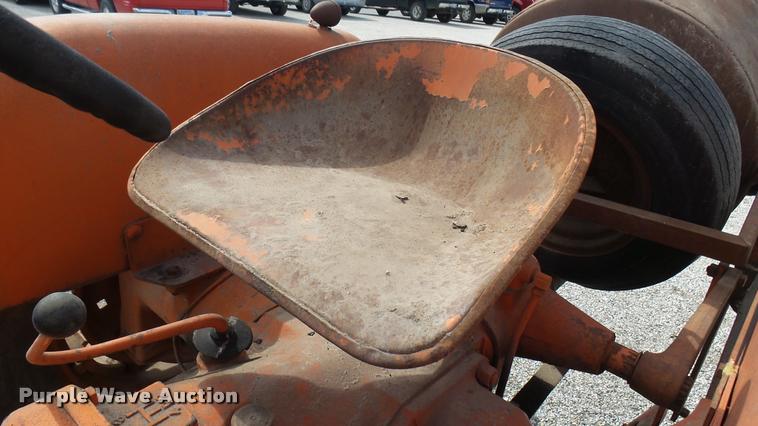 image for item DA7921 1954 Allis Chalmers D14 tractor