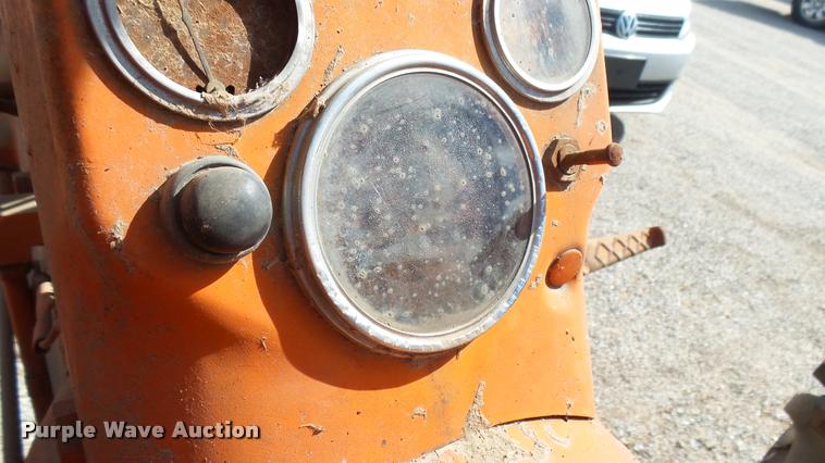 image for item DA7921 1954 Allis Chalmers D14 tractor