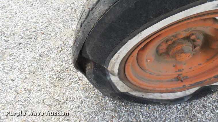 image for item DA7921 1954 Allis Chalmers D14 tractor