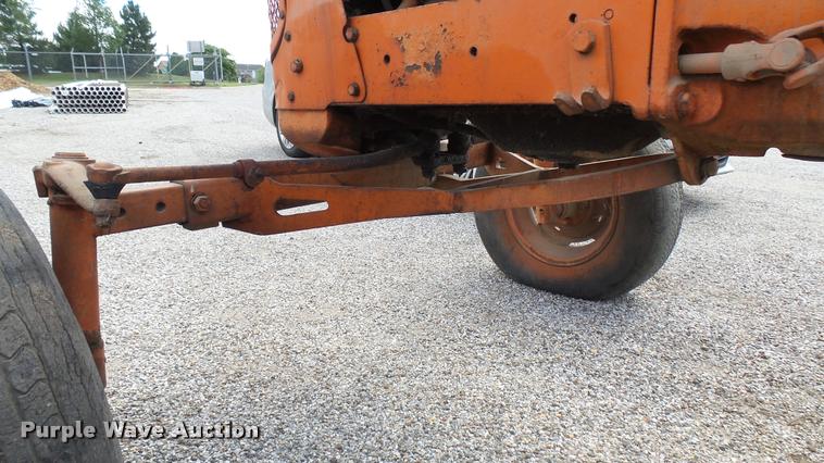 image for item DA7921 1954 Allis Chalmers D14 tractor