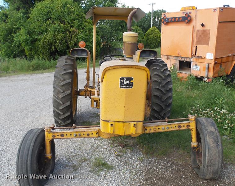 image for item DA7926 John Deere JD302 tractor