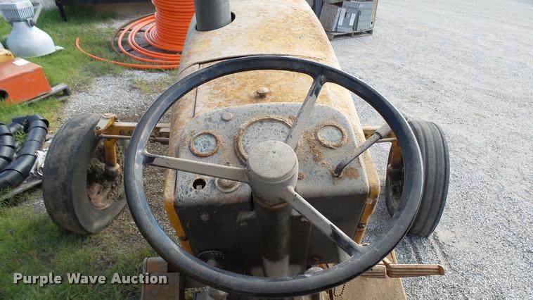 image for item DA7926 John Deere JD302 tractor