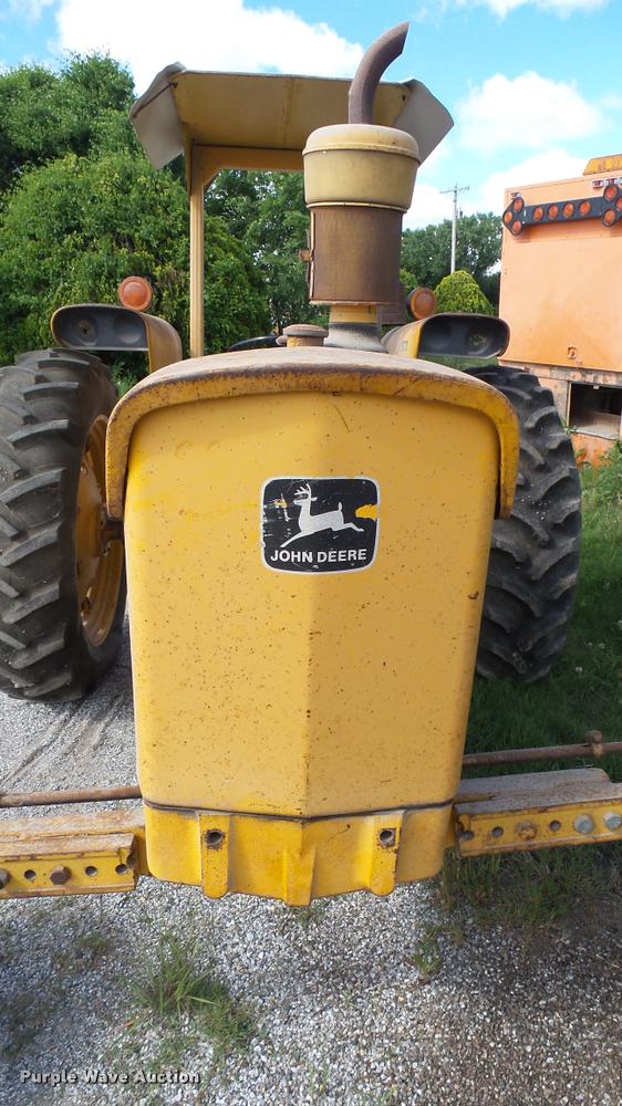 image for item DA7926 John Deere JD302 tractor