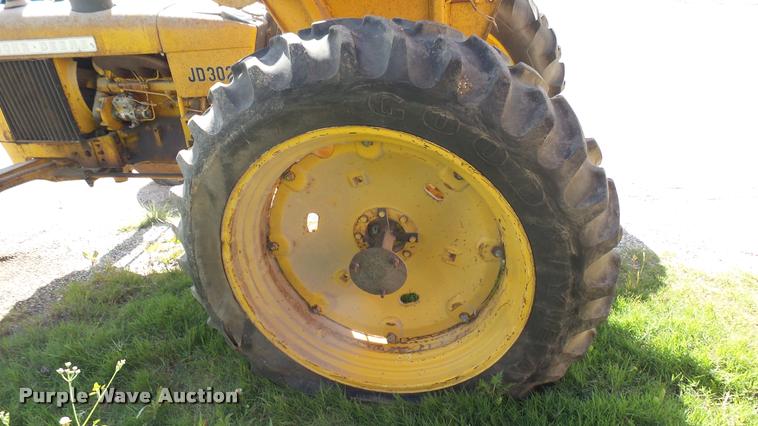 image for item DA7926 John Deere JD302 tractor