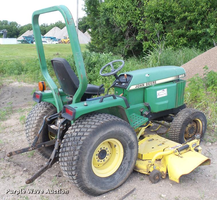 image for item DA7928 John Deere 955 lawn mower