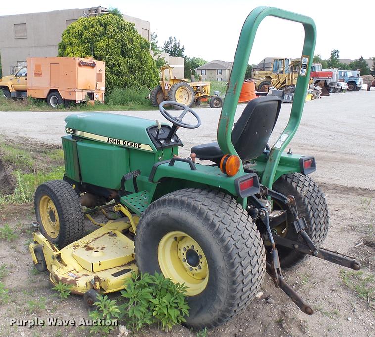 image for item DA7928 John Deere 955 lawn mower
