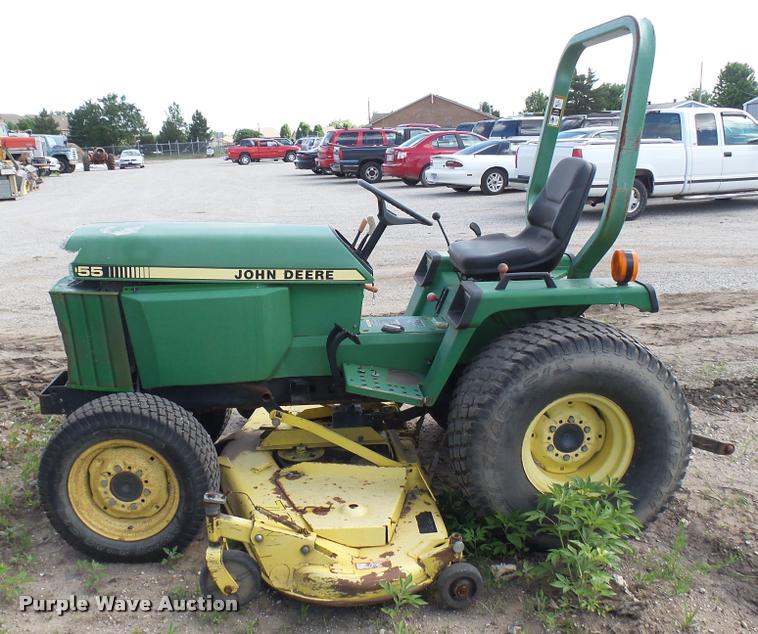 image for item DA7928 John Deere 955 lawn mower