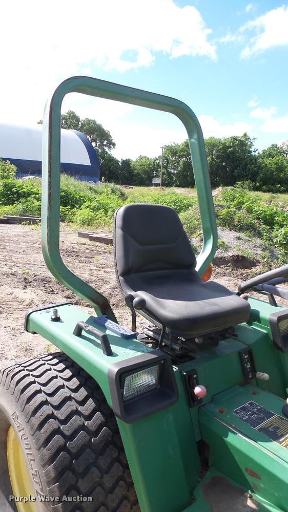 image for item DA7928 John Deere 955 lawn mower